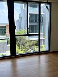 Belgravia Ace (D28), Terrace #606525431